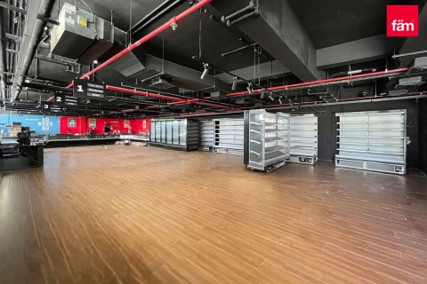 Shop in Dubai 358.4 sq.m. № 109213 - photo 7