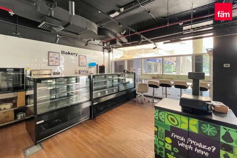 Shop in Dubai 358.4 sq.m. № 109213 - photo 5