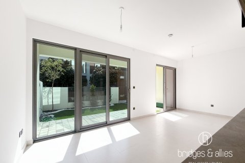 Villa en Tilal Al Ghaf, Dubai, 3 dormitorios, 144 m², № 98116 - foto 3