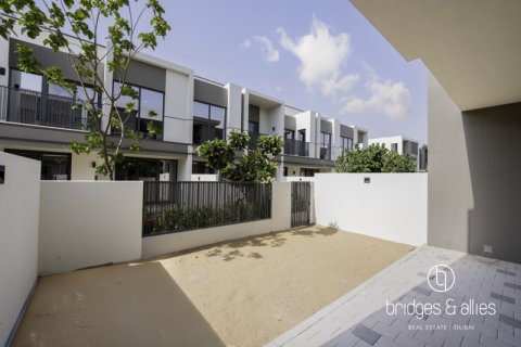 Villa en Tilal Al Ghaf, Dubai, 3 dormitorios, 145 m², № 98115 - foto 5