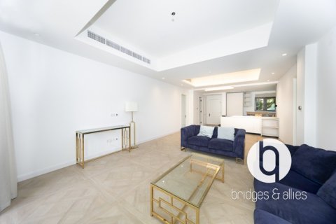 Apartment in Old Town, Dubai 2 bedrooms, 179 sq.m. № 98117 - photo 26