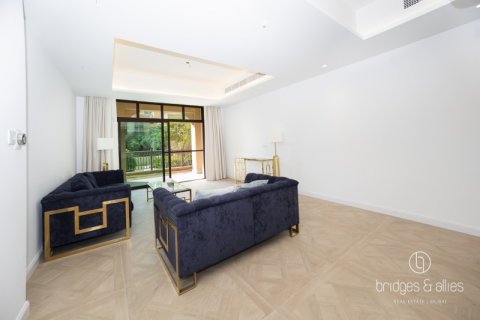 Apartamento en Old Town, Dubai, 2 dormitorios, 179 m², № 98117 - foto 8