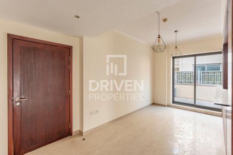 Apartment in The Residences, Downtown Dubai (Downtown Burj Dubai), Dubai 3 bedrooms, 317.45 sq.m. № 126374 - photo 3