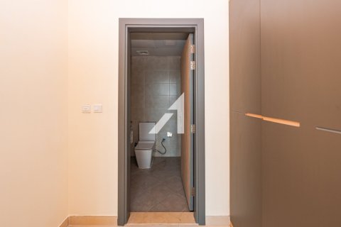 Купить квартиру в Джумейра Вилладж Серкл, Дубай: 1 спальня, 69.5м², № 52994 - фото 2