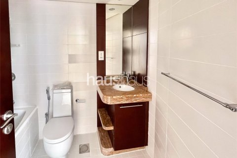 Apartment in Burj Views, Downtown Dubai (Downtown Burj Dubai), Dubai 1 bedroom, 90 sq.m. № 44517 - photo 9