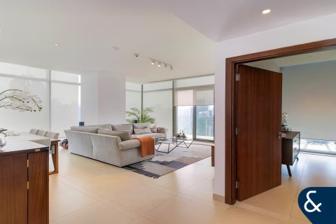 Apartment in Dubai Marina, Dubai 4 bedrooms, 219 sq.m. № 98991