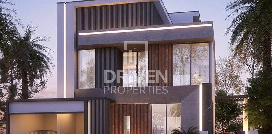 Villa in Dubai 4 bedrooms, 262.27 sq.m. № 135628