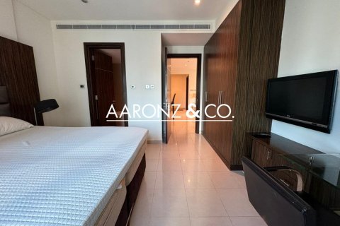 Apartamento en Jumeirah Lake Towers, Dubai, 2 dormitorios, 93 m², № 78310 - foto 9