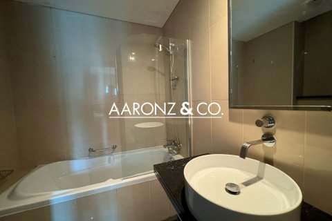 Apartamento en Jumeirah Lake Towers, Dubai, 2 dormitorios, 93 m², № 78310 - foto 13