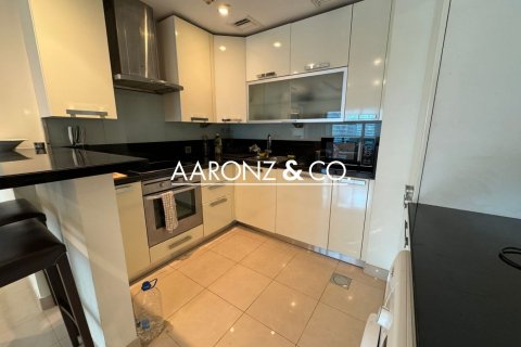 Apartamento en Jumeirah Lake Towers, Dubai, 2 dormitorios, 93 m², № 78310 - foto 11