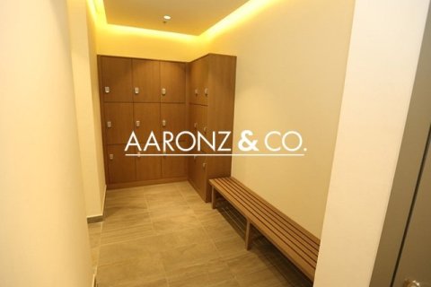 Magasin à Meydan Avenue, Dubai, 466.7 m², № 78311 - photo 13