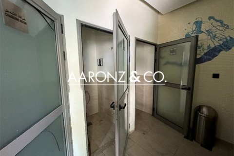 Magasin à Meydan Avenue, Dubai, 466.7 m², № 78311 - photo 17