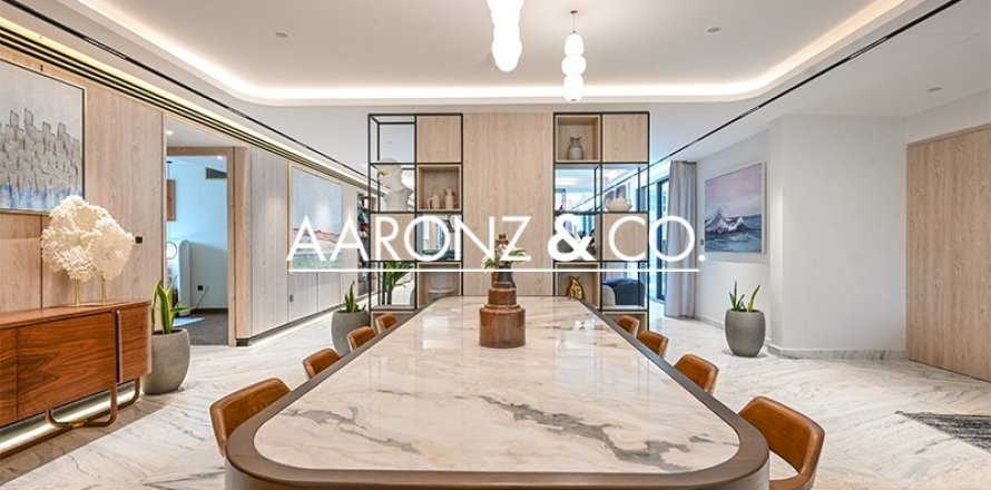 Penthouse in Dubai Marina, Dubai 5 bedrooms, 812.9 sq.m. № 78312