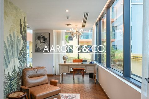 Penthouse in Dubai Marina, Dubai 5 bedrooms, 812.9 sq.m. № 78312 - photo 18