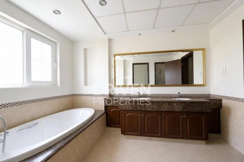 Villa à Alvorada, Arabian Ranches, Dubai, 5 chambres, 819.03 m², № 129664 - photo 9