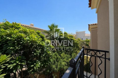 Villa à Alvorada, Arabian Ranches, Dubai, 5 chambres, 819.03 m², № 129664 - photo 5