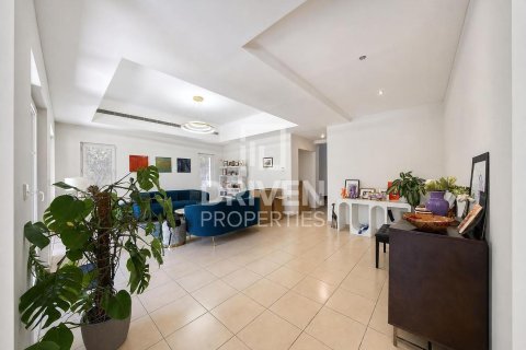 Villa à Alvorada, Arabian Ranches, Dubai, 5 chambres, 819.03 m², № 129664 - photo 14