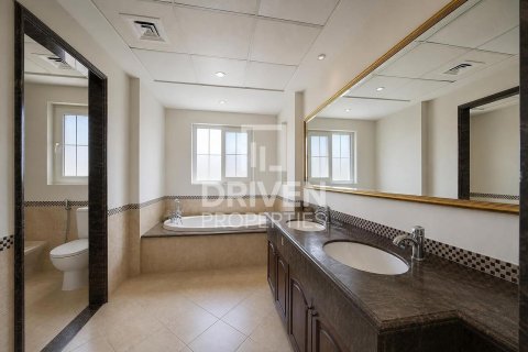 Villa à Alvorada, Arabian Ranches, Dubai, 5 chambres, 819.03 m², № 129664 - photo 8