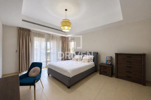 Villa à Alvorada, Arabian Ranches, Dubai, 5 chambres, 819.03 m², № 129664 - photo 19