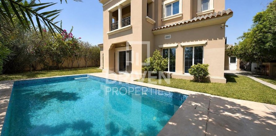 Villa à Alvorada, Arabian Ranches, Dubai, 5 chambres, 819.03 m², № 129664