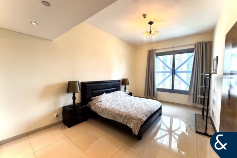 Apartment in Downtown Dubai (Downtown Burj Dubai), Dubai 3 bedrooms, 144 sq.m. № 76176 - photo 9