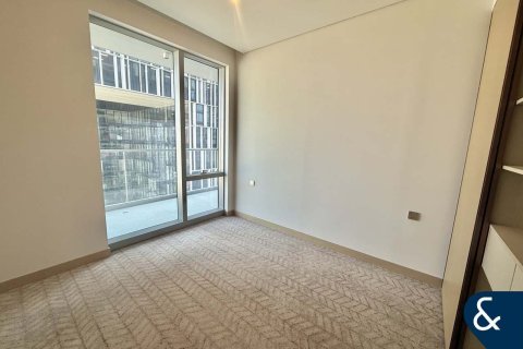 Снять в аренду квартиру в Даунтаун Дубай (Даунтаун Бурдж Дубай), Дубай: 2 спальни, 106м², № 76162 - фото 12