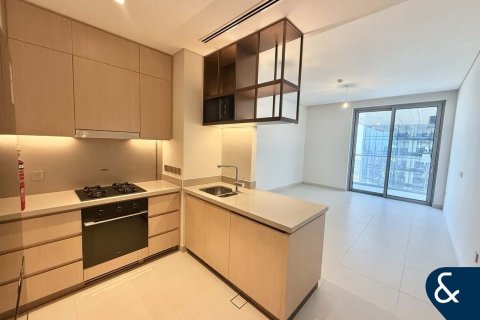 Снять в аренду квартиру в Даунтаун Дубай (Даунтаун Бурдж Дубай), Дубай: 2 спальни, 106м², № 76162 - фото 1