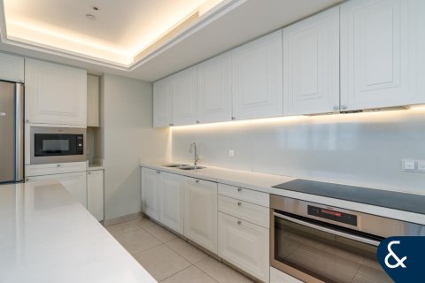 Apartment in Downtown Dubai (Downtown Burj Dubai), Dubai 4 bedrooms, 270 sq.m. № 76173 - photo 12