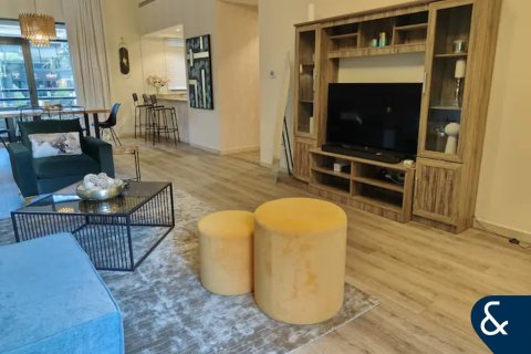 Apartment in Greens, Dubai 2 bedrooms, 128 sq.m. № 76163 - photo 3