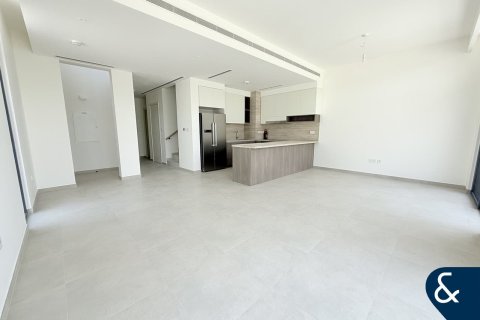 Villa in Mudon, Dubai 4 bedrooms, 237 sq.m. № 76175 - photo 2