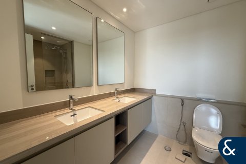 Villa in Mudon, Dubai 4 bedrooms, 237 sq.m. № 76175 - photo 6