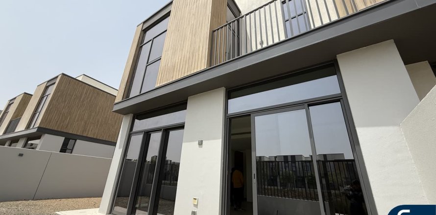 Villa in Mudon, Dubai 4 bedrooms, 237 sq.m. № 76175