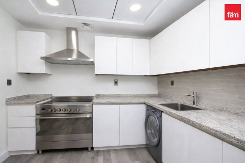 Appartement à Palm Jumeirah, Dubai, 2 chambres, 183.1 m², № 118861 - photo 6