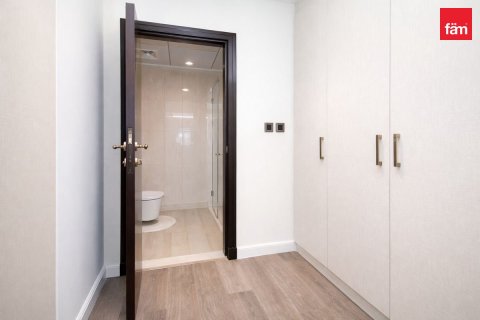 Appartement à Palm Jumeirah, Dubai, 2 chambres, 183.1 m², № 118861 - photo 3
