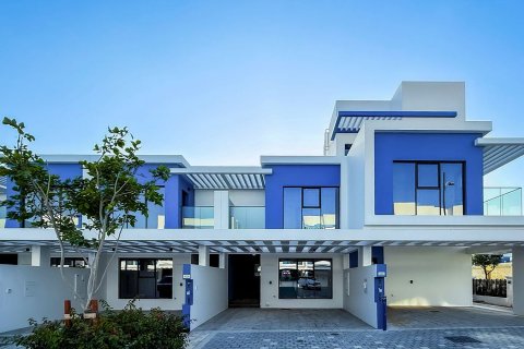 Townhouse in Damac Lagoons, Dubai 4 bedrooms, 144 sq.m. № 130122