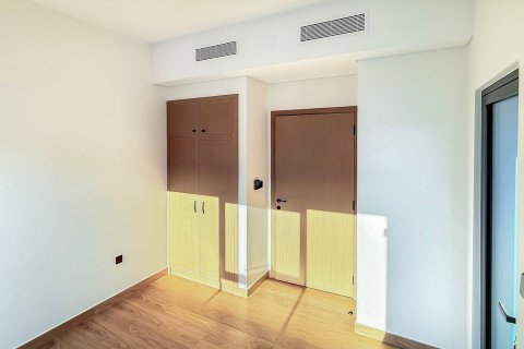 Townhouse in Damac Lagoons, Dubai 4 bedrooms, 144 sq.m. № 130122 - photo 8