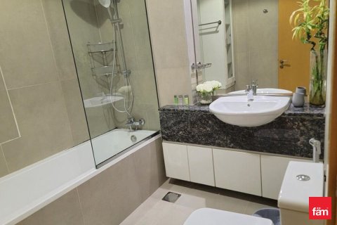 Apartment in Business Bay, Dubai 2 bedrooms, 110.2 sq.m. № 113556 - photo 7