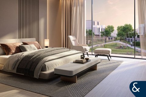 Villa à Jumeirah Golf Estates, Dubai, 4 chambres, 271 m², № 75145 - photo 10