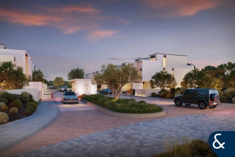 Villa à Jumeirah Golf Estates, Dubai, 4 chambres, 271 m², № 75145 - photo 1