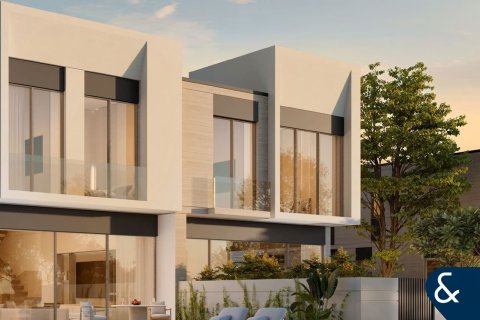 Villa à Jumeirah Golf Estates, Dubai, 4 chambres, 271 m², № 75145 - photo 4