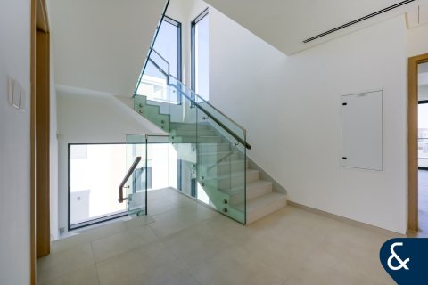 Купить виллу в Arabian Ranches 3, Дубай: 4 спальни, 412м², № 75129 - фото 18