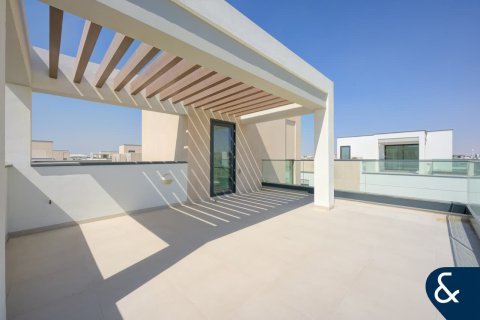 Купить виллу в Arabian Ranches 3, Дубай: 4 спальни, 412м², № 75129 - фото 23