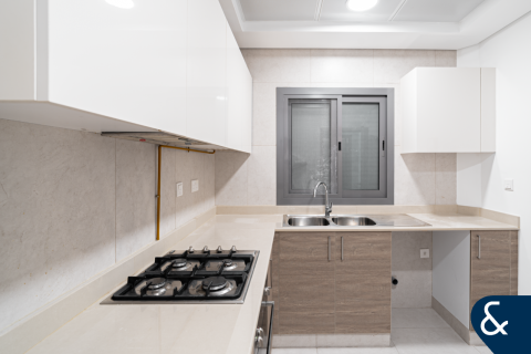 Купить квартиру в Бизнес-Бэе, Дубай: 2 спальни, 105м², № 75146 - фото 5