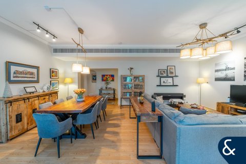 Appartement à Green Community, Dubai, 3 chambres, 237 m², № 75127 - photo 2