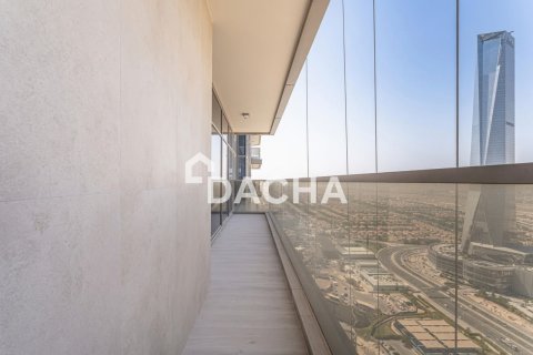 Apartment in Jumeirah Lake Towers, Dubai 4 bedrooms, 215 sq.m. № 124448 - photo 3