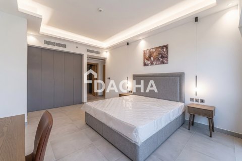 Apartment in Jumeirah Lake Towers, Dubai 4 bedrooms, 215 sq.m. № 124448 - photo 5