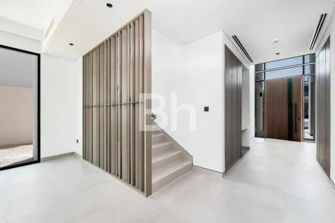 Снять в аренду виллу в Tilal Al Ghaf, Дубай: 4 спальни, 432м², № 58054 - фото 11