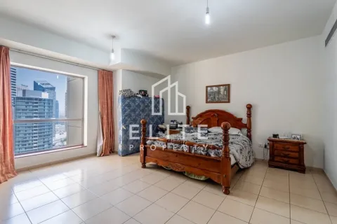 Apartment in Rimal, Jumeirah Beach Residence, Dubai 4 bedrooms, 256 sq.m. № 121312 - photo 5