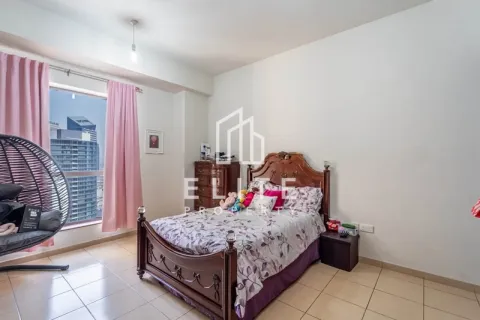 Apartment in Rimal, Jumeirah Beach Residence, Dubai 4 bedrooms, 256 sq.m. № 121312 - photo 6
