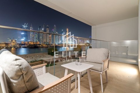 Apartment in EMAAR Beachfront, Dubai Harbour, Dubai 3 bedrooms, 188 sq.m. № 121310 - photo 11